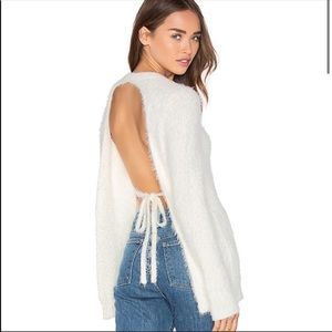 🎀🛍 NWOT Majorelle off white sweater 🛍🎀